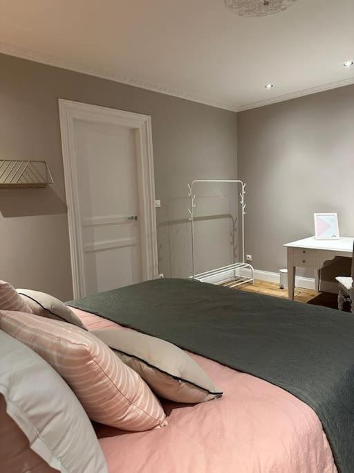 La Maison De Romance D'Hauterive Villeneuve-sur-Lot Exteriör bild
